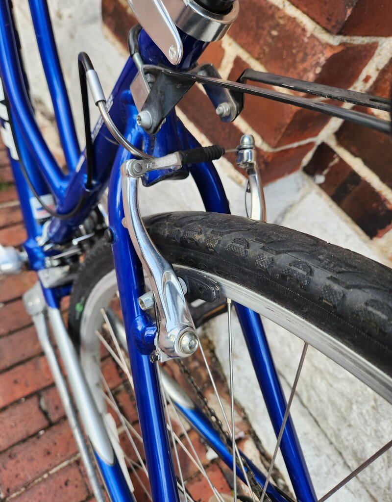 Giant Bike : Giant Cypress : 17"
