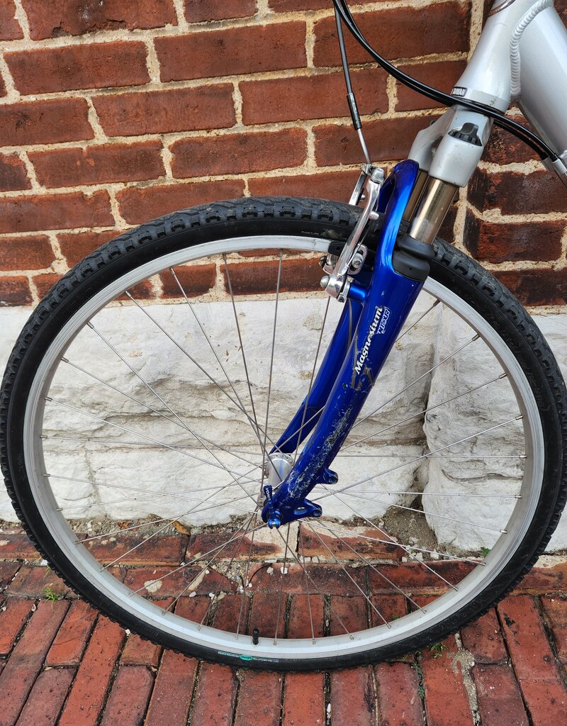 Giant Bike : Giant Cypress : 17"