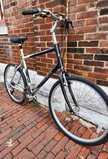 Trek Bike : Trek Navigator 100 : 21"