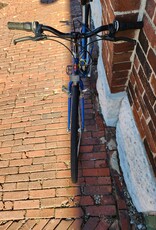 Schwinn Bike : Schwinn Crisscross : 17" step thru