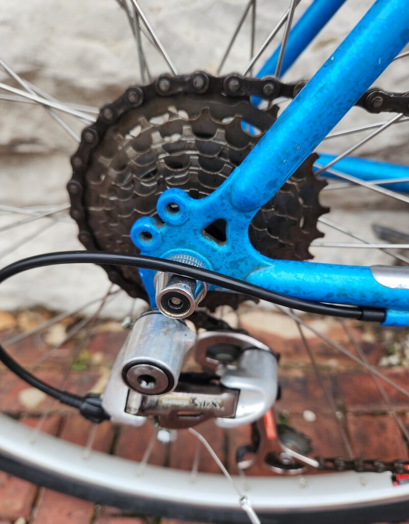 Univega Bike : Univega Via active-se : 18.5"