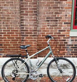 Trek Bike : Trek Navigator 200 : 18"