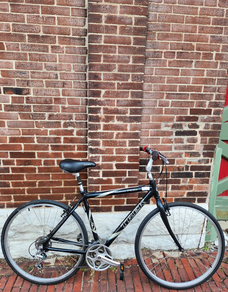 Trek Bike : Trek 7100 Multi : 20"