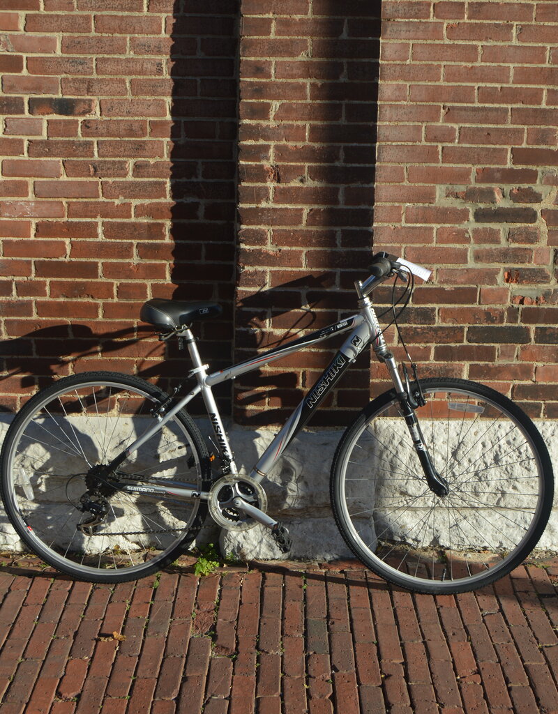 Nishiki Bike : Nishiki Montour : 17"