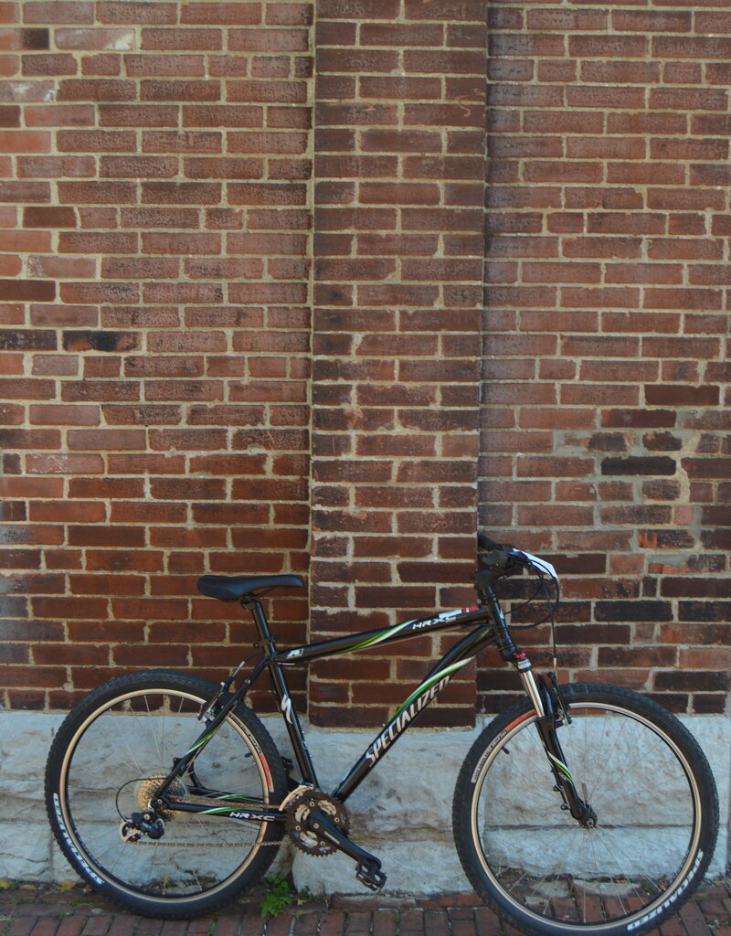 Specialized Bike : Specialized HotRock Cross Country : 19"