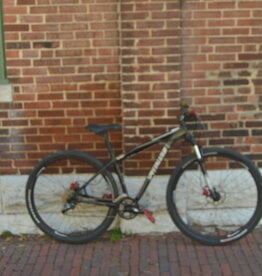 Specialized Bike : Specialized RockHopper 29er Expert : 17"