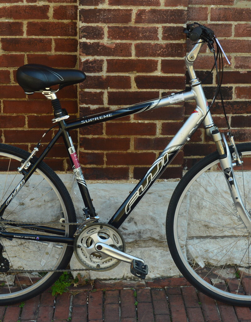 Fuji Bike : Fuji Supreme : 21"