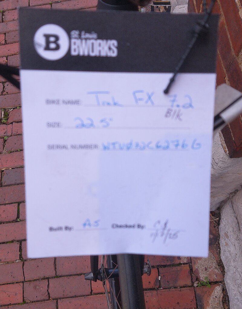 Trek BIKE : Trek 7.2FX : 22.5"