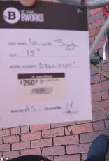 Giant Bike : Giant Suede : 15"