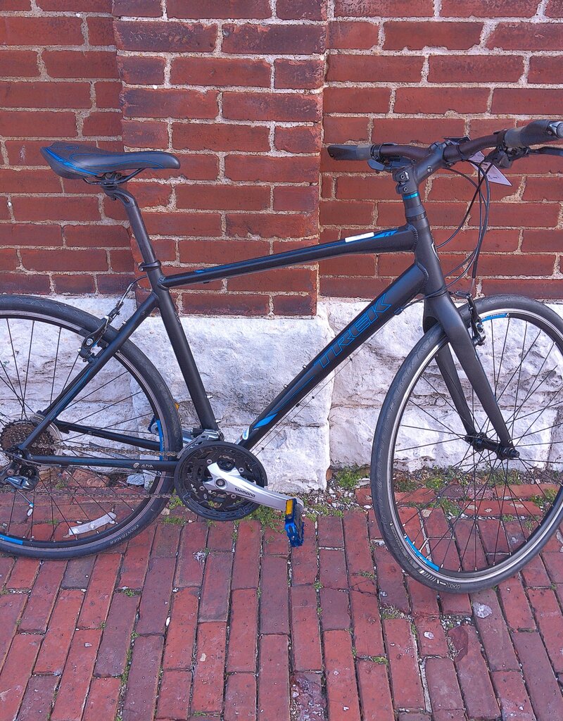 Trek Bike : Trek 7.4FX : 20"