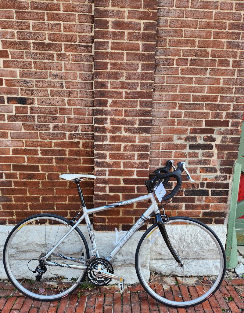 Trek Bike: Trek 1200 : 49cm