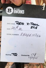 Bike : Reid XTrail 27.5" wheel : 20.5"