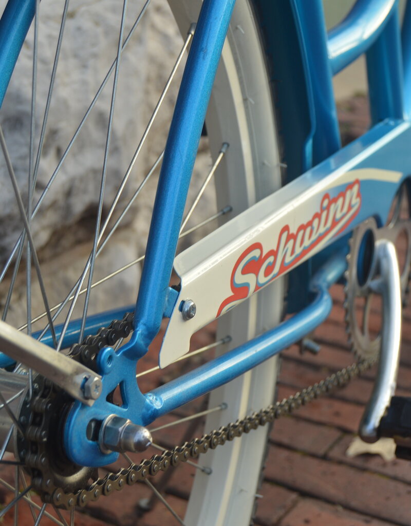 Schwinn Bike : Schwinn Legacy : 18"