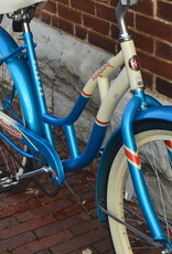 Schwinn Bike : Schwinn Legacy : 18"