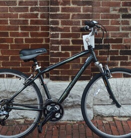 Schwinn Bike : Schwinn Voyageur : 17"