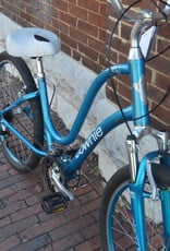 Electra Bike : Electra Townie 21D : 15"