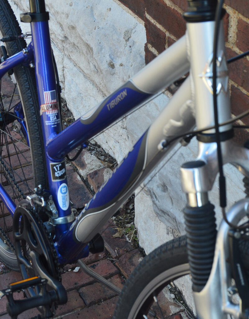 Gary Fisher Bike : Gary Fisher Tiburon : 17"