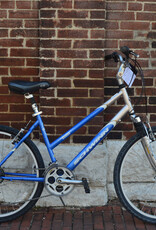 Schwinn Bike : Schwinn Sierra sport : 18"