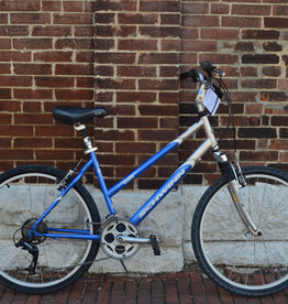 Schwinn Bike : Schwinn Sierra sport : 18"