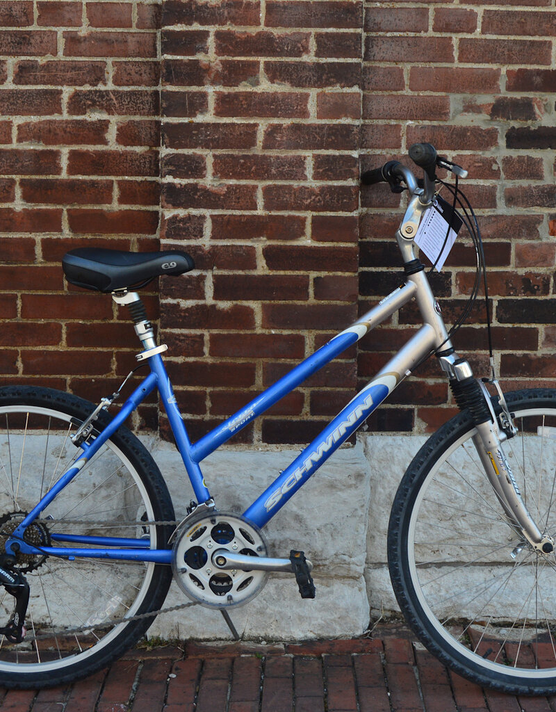 Schwinn Bike : Schwinn Sierra sport : 18"