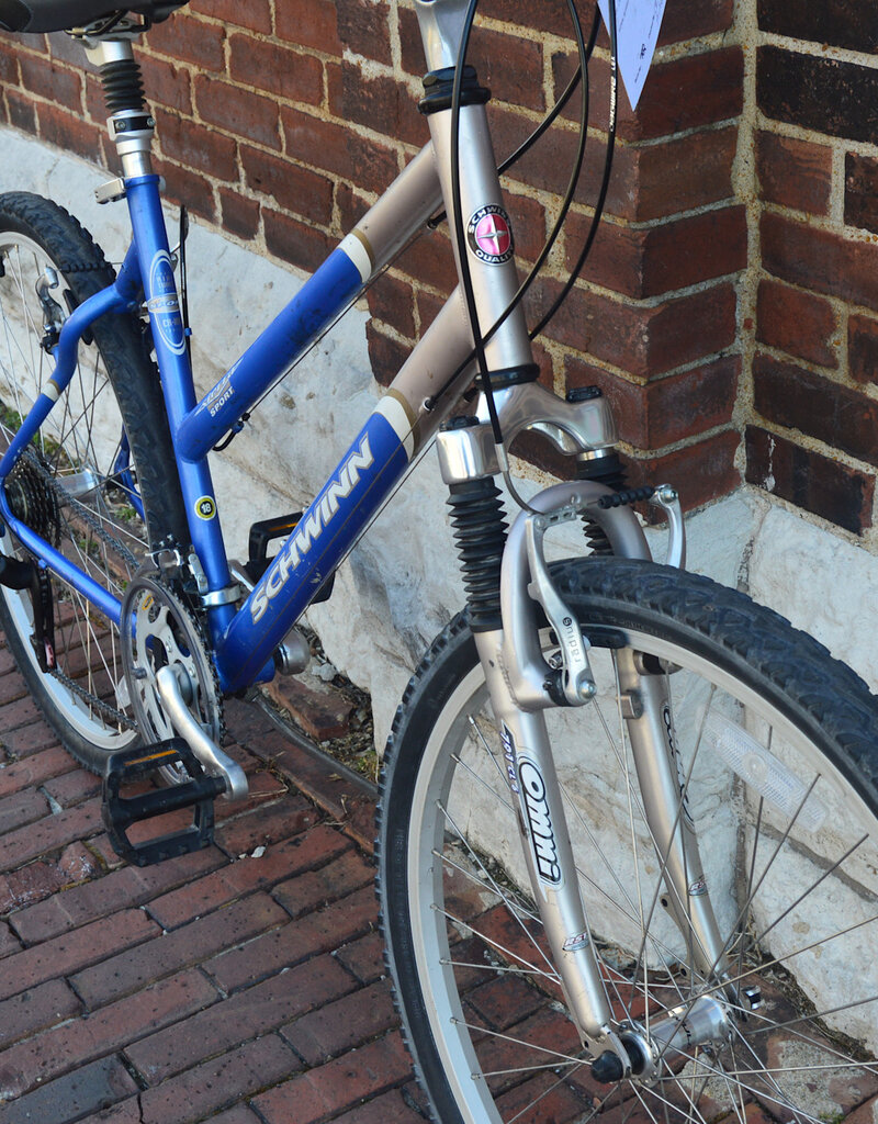 Schwinn Bike : Schwinn Sierra sport : 18"