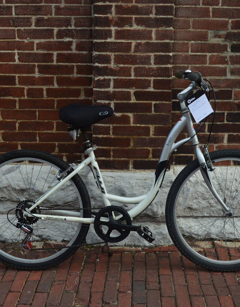 Fuji BIKE : Fuji Regis : 16"