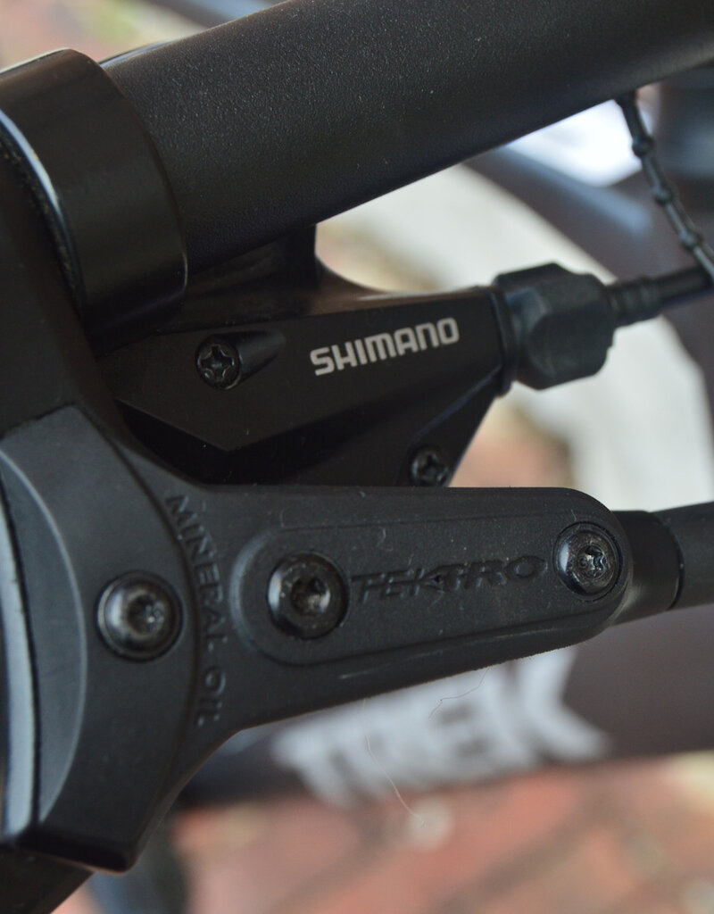 Trek Bike: Trek FX2: 20"