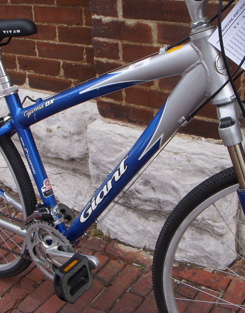 Giant Bike : Giant Cypress DX : 17"