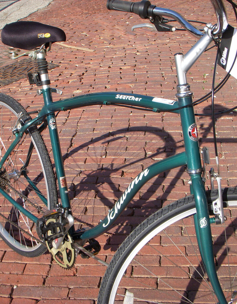Schwinn Bike : Schwinn Searcher : 20.5"