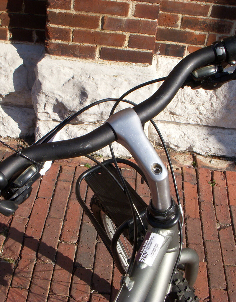 Specialized Bike : Specialized Rockhopper : 21.5"