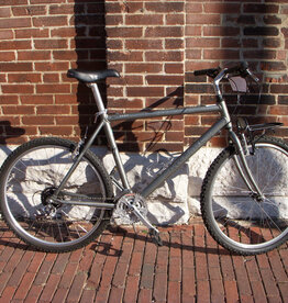 Specialized Bike : Specialized Rockhopper : 21.5"