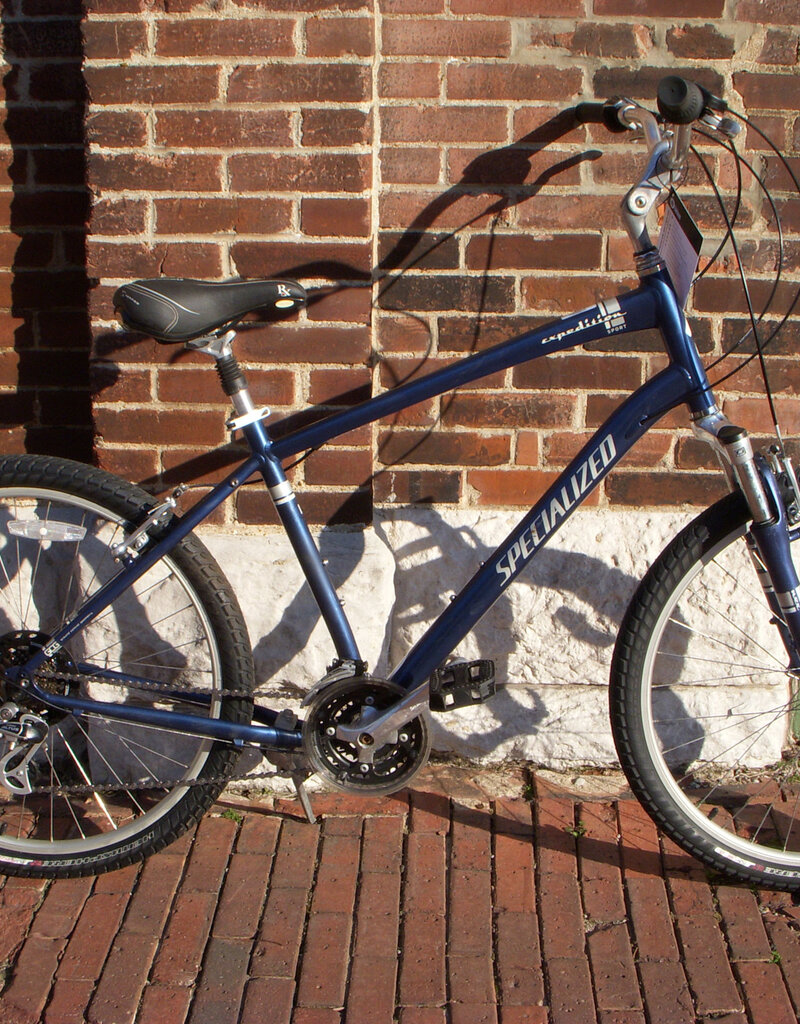 Specialized Bike : Specialized Expedition Sport : 19"