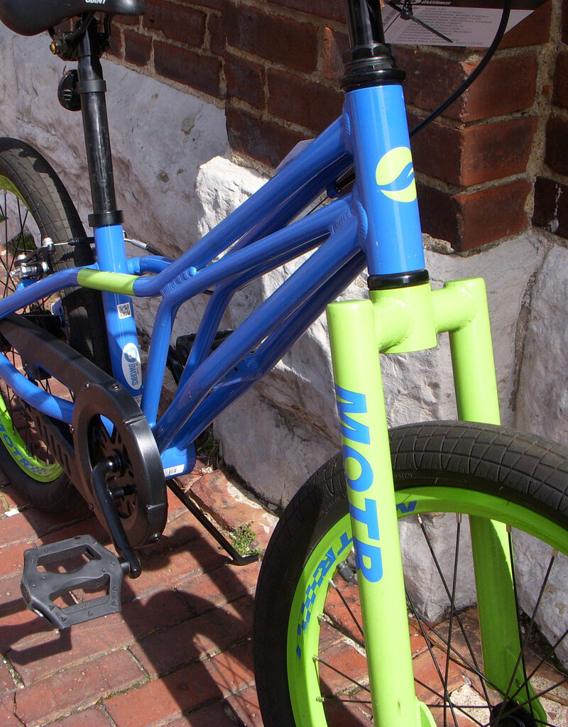 Giant Bike : Giant Motr : K20