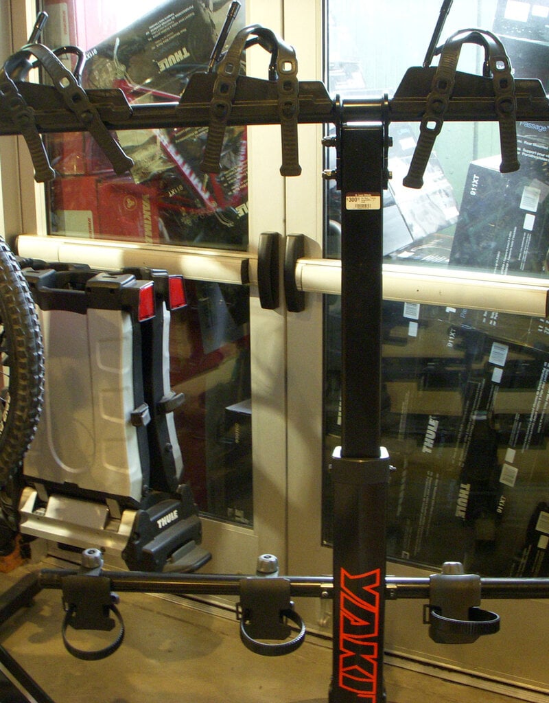 Yakima Car Rack : Yakima HangOVER 4 : 2'' hitch