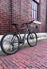 Trek Trek 4300 : 18"
