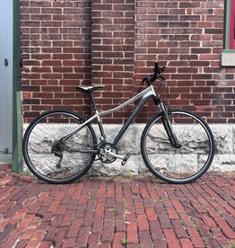 Specialized Bike: Specialized Ariel: 17"