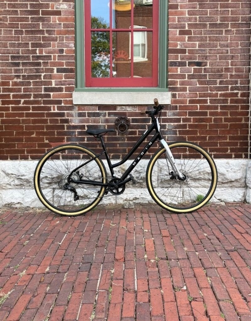 Marin Bike: Marin Kentfield ST 1 17" Black
