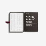 225 Farben / 225 Colors: A Selection for Painters and Conservators, Architects and Designers