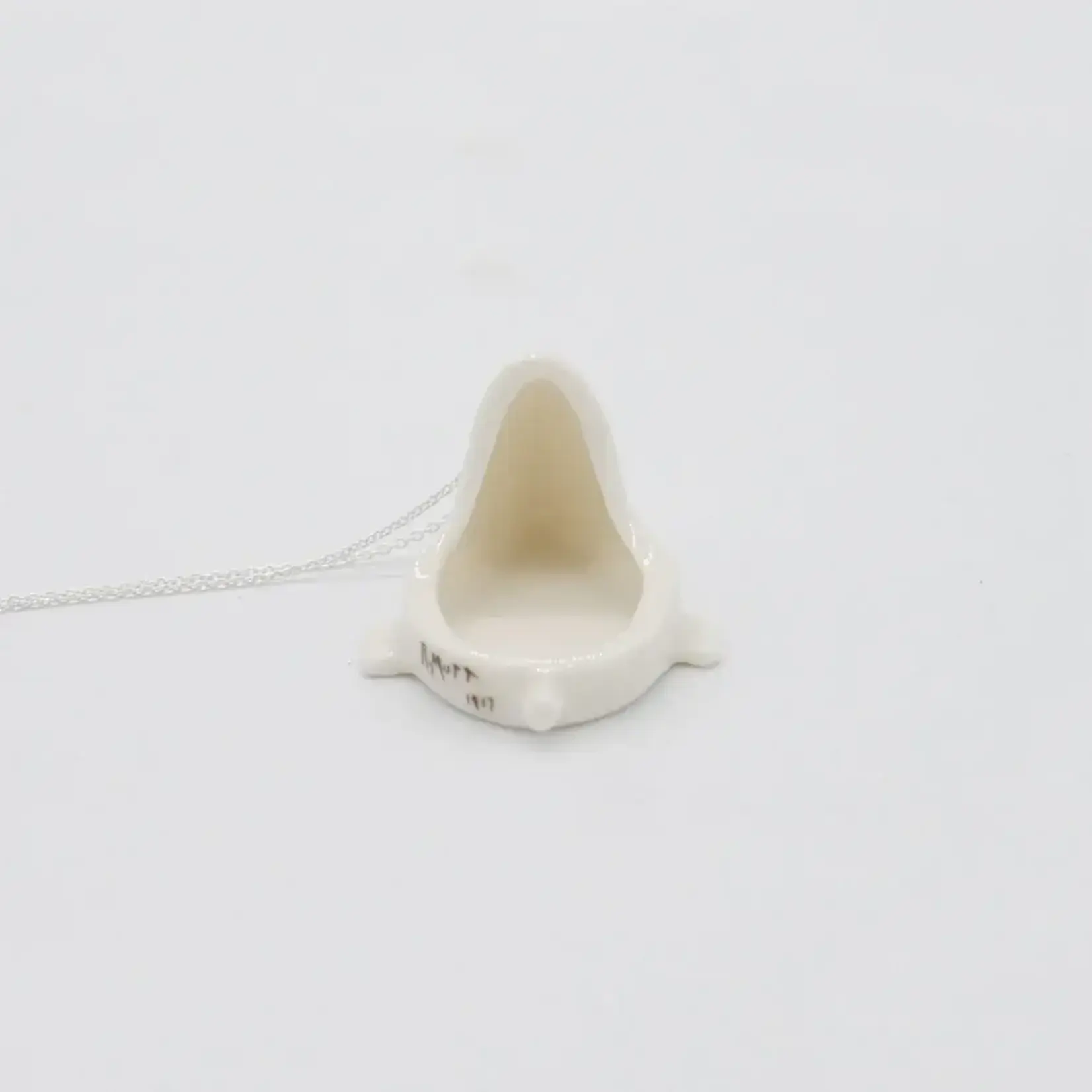 R Mutt Fountain Necklace