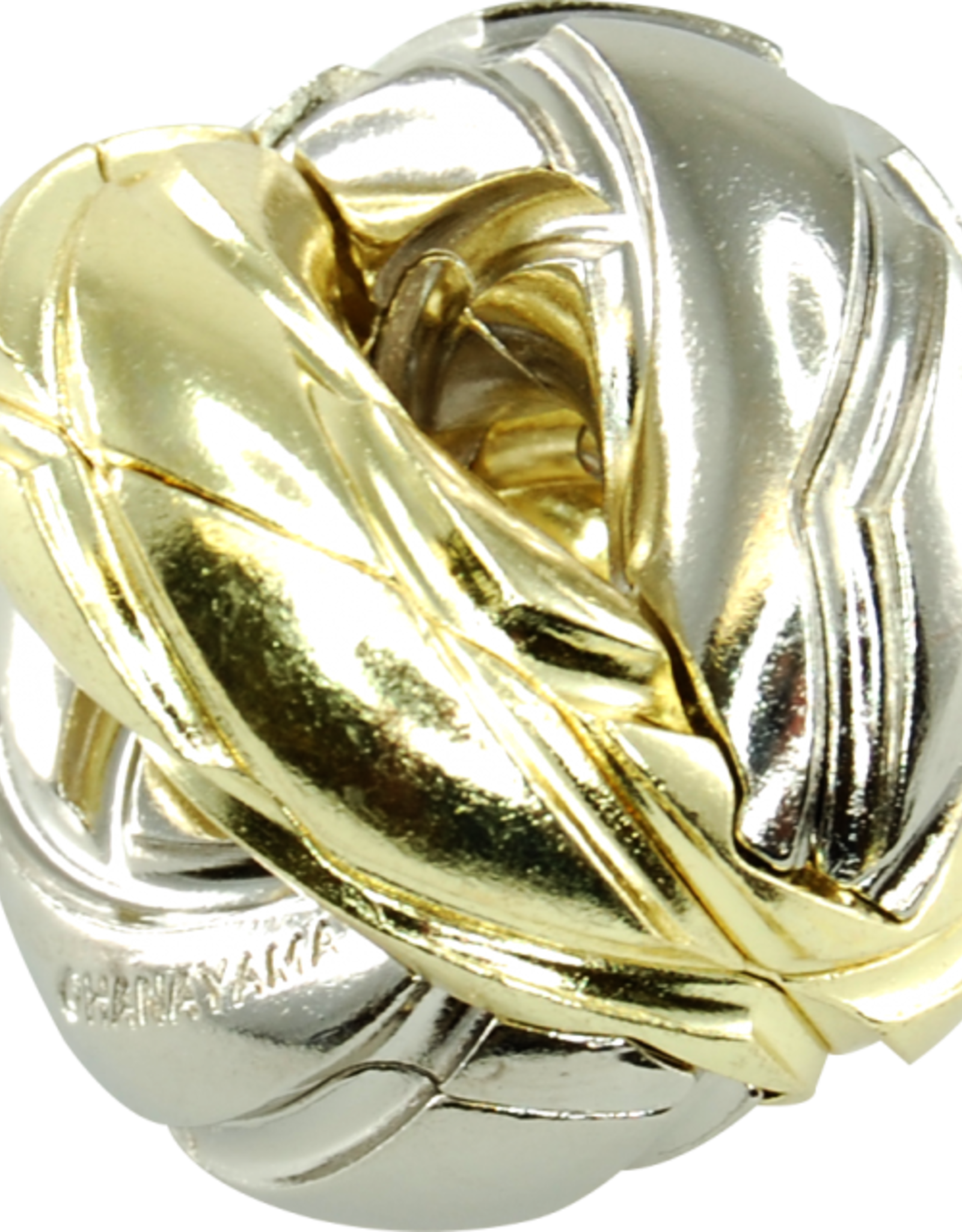 Twist Puzzle - Hanayama Cast Metal Puzzle - Difficulty Level 4/6