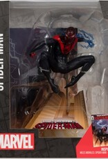 MARVEL COLLECTION 1:10TH WV2 - MILES MORALES (MILES MORALES: SPIDER-MAN #1)