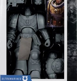 Figures & Statues - Gizmos Galaxy