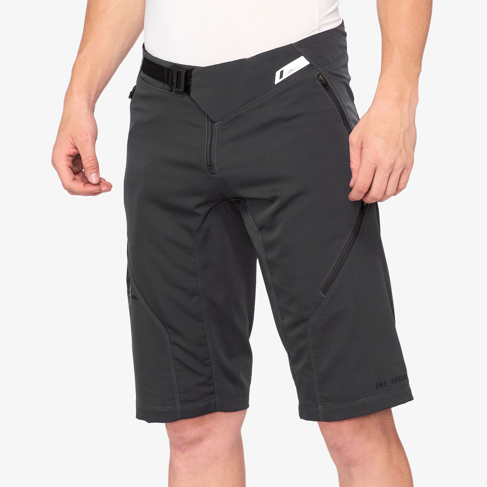 100% 100% AIRMATIC Mens Short