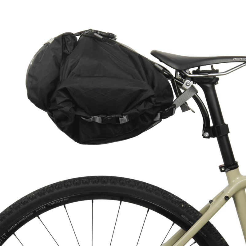 Arkel Rollpacker arrière - Ensemble Sac et support de selle Bikepacking