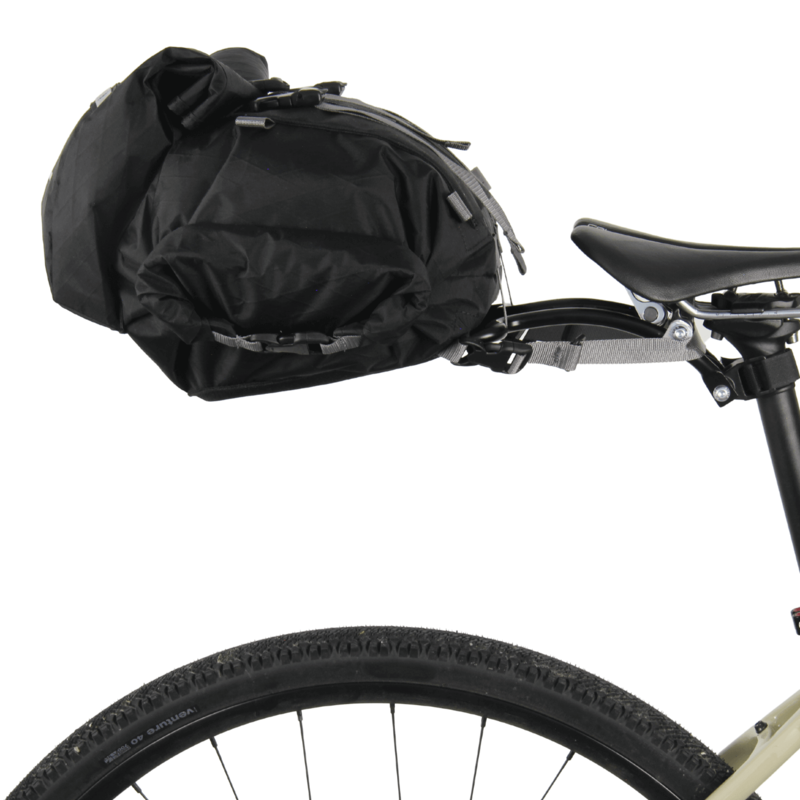 Arkel Rollpacker arrière - Ensemble Sac et support de selle Bikepacking