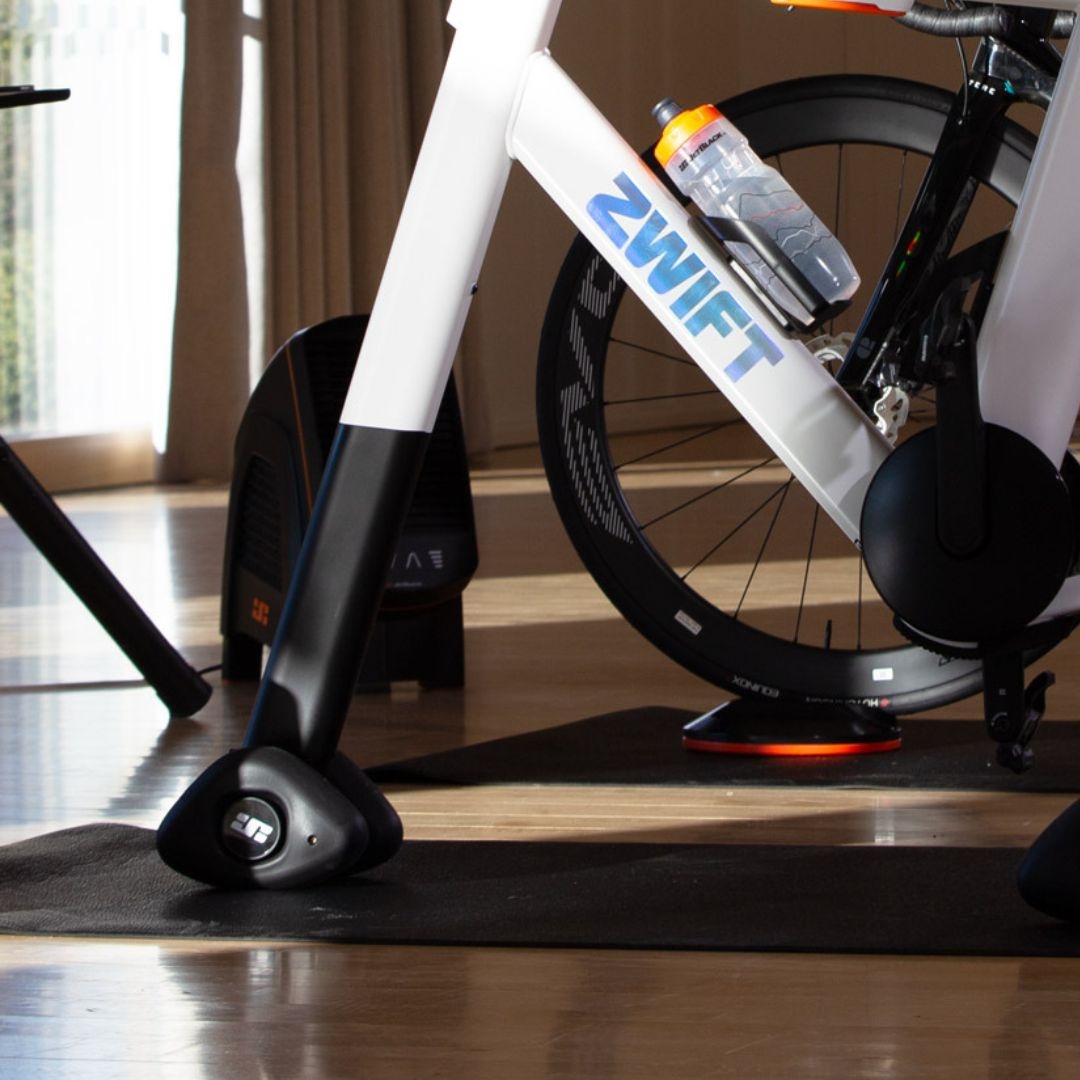 JetBlack Cycling Freedom Rocker Pied Gonflable Rond ensemble de 2 avec Adaptateur Zwift Ride