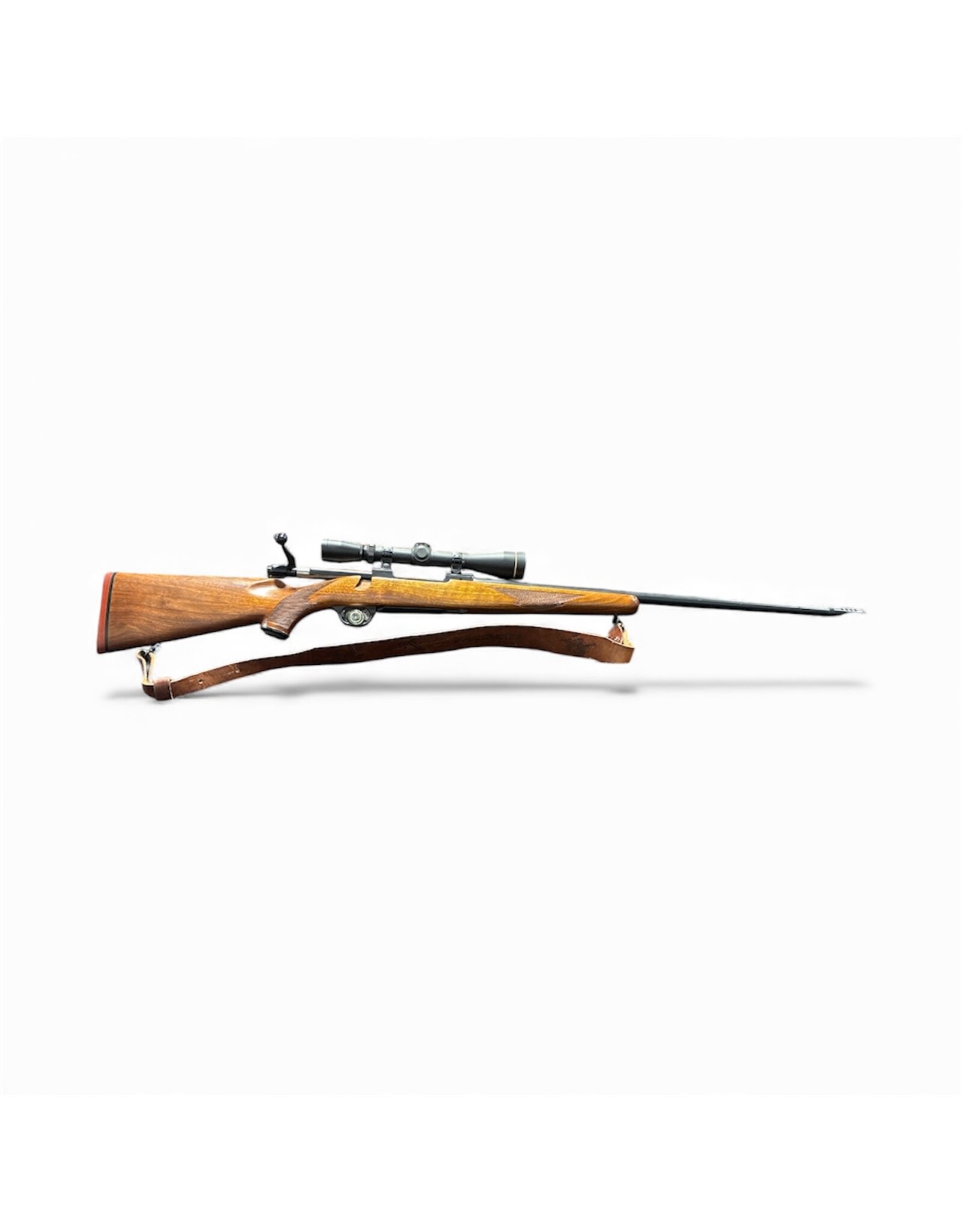RUGER USED RUG M77 338WIN WOOD BOLT ACTION PKG W/ LEU VX-II 3-9X40 & SLING