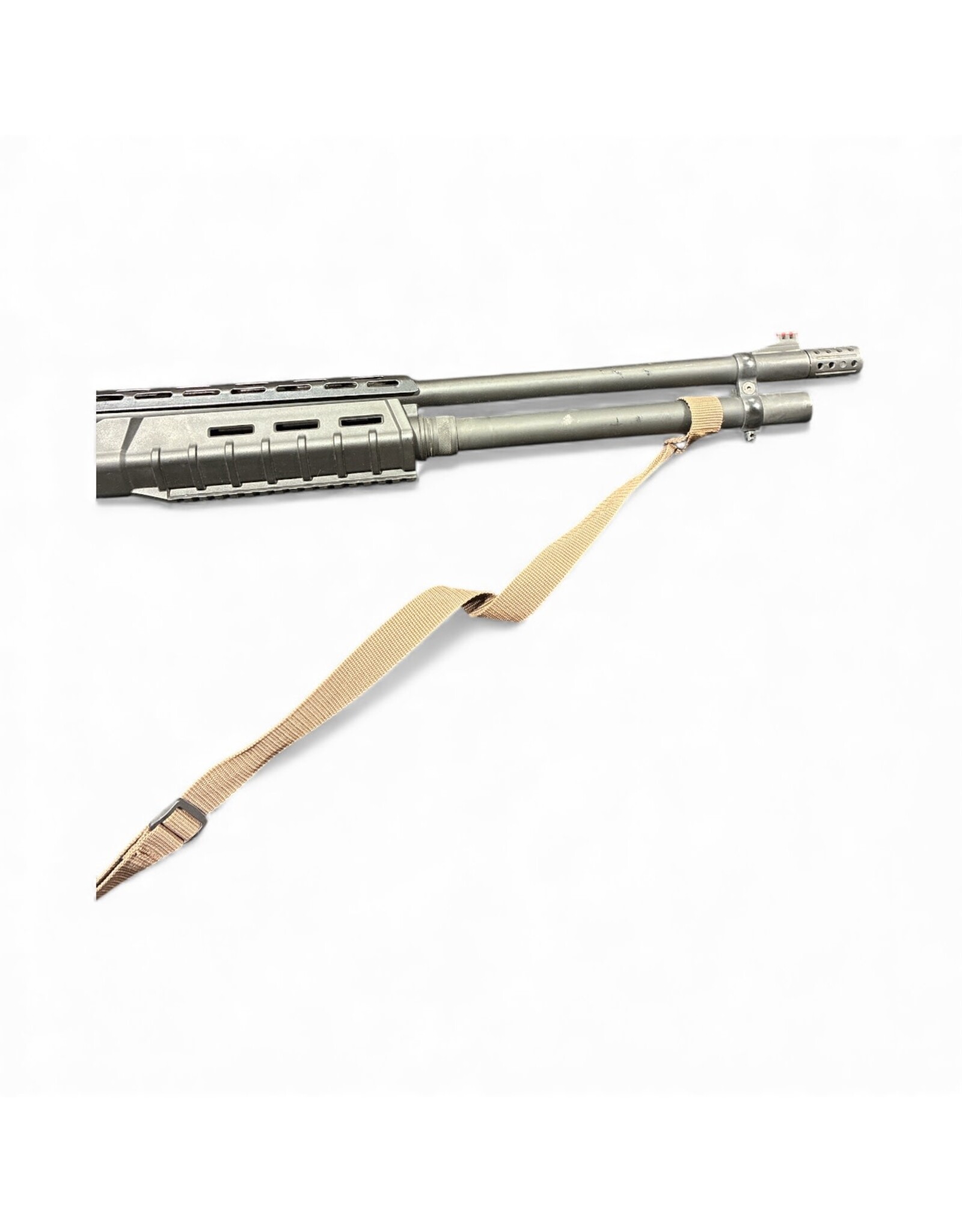 CANUCK USED CAN COMMANDER BLACK 12GA , PUMP ACTION 28" W/ SLING AND CHOKES