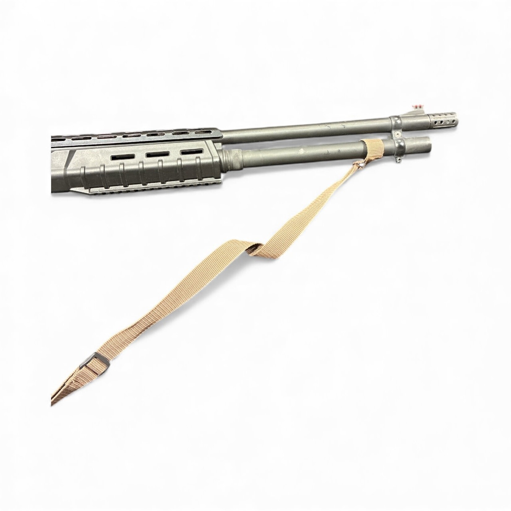 CANUCK USED CAN COMMANDER BLACK 12GA , PUMP ACTION 28" W/ SLING AND CHOKES