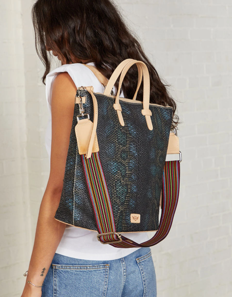 SLING RATTLER Cedar Chest of Wimberley